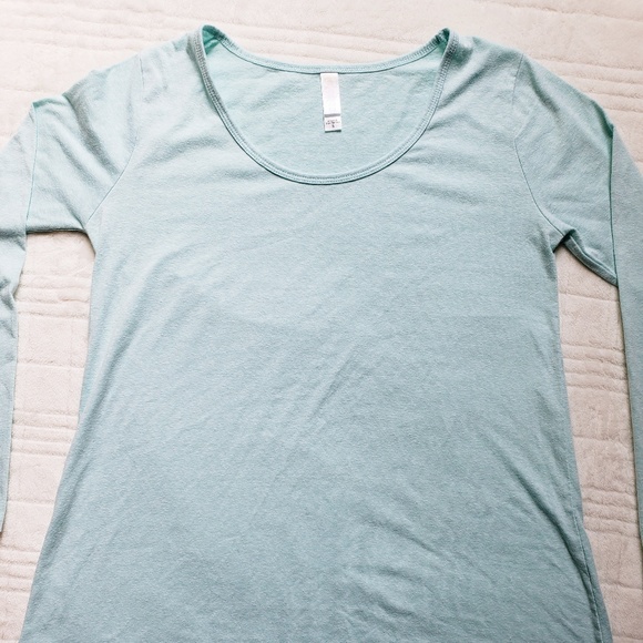 Lularoe Lynnae Light Blue Size Small - Picture 3 of 7